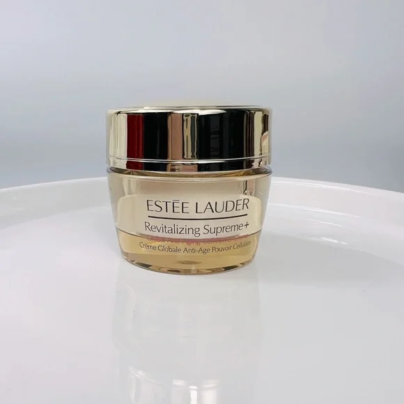Estée Lauder 6 Piece Set "Treats To Glow" (2 Full Sizes) NIB - Picture 8 of 12